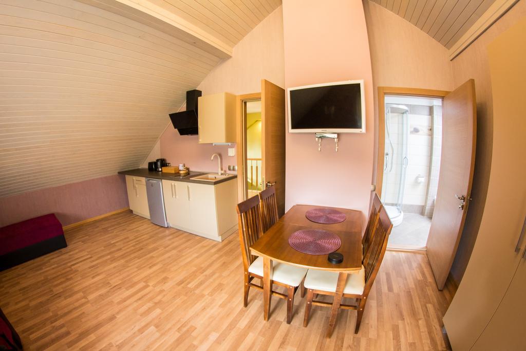 Romance Ventspils Ngoại thất bức ảnh